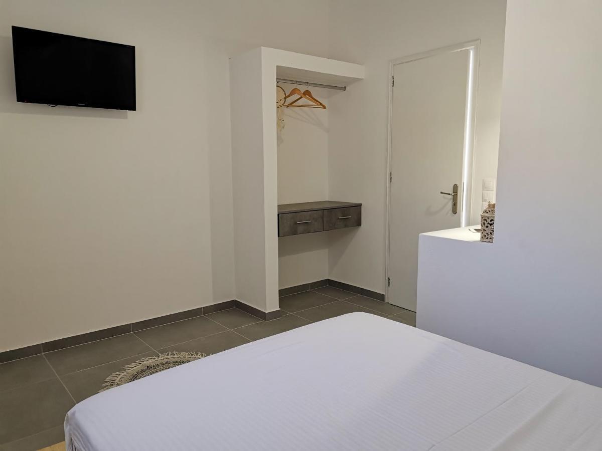 Family Villages Santorini Vlychada Екстер'єр фото