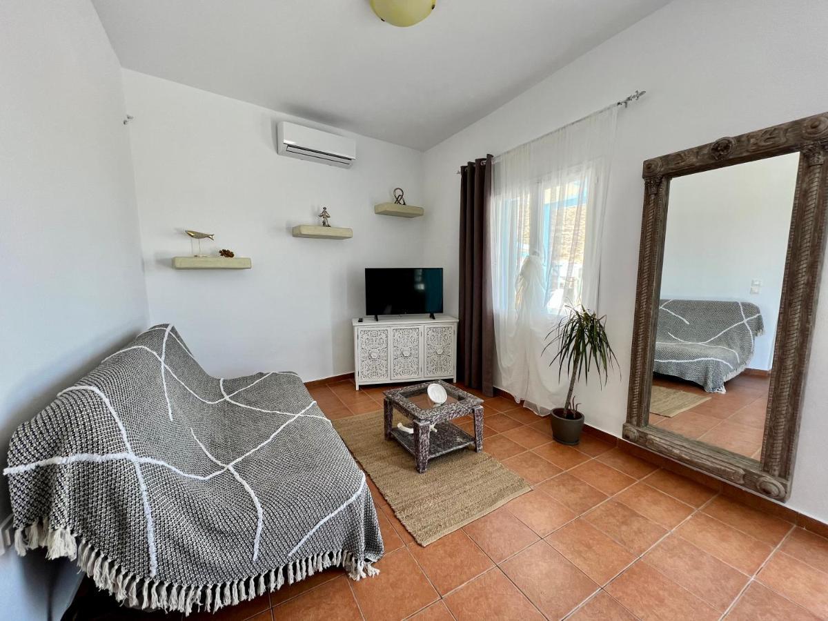 Family Villages Santorini Vlychada Екстер'єр фото