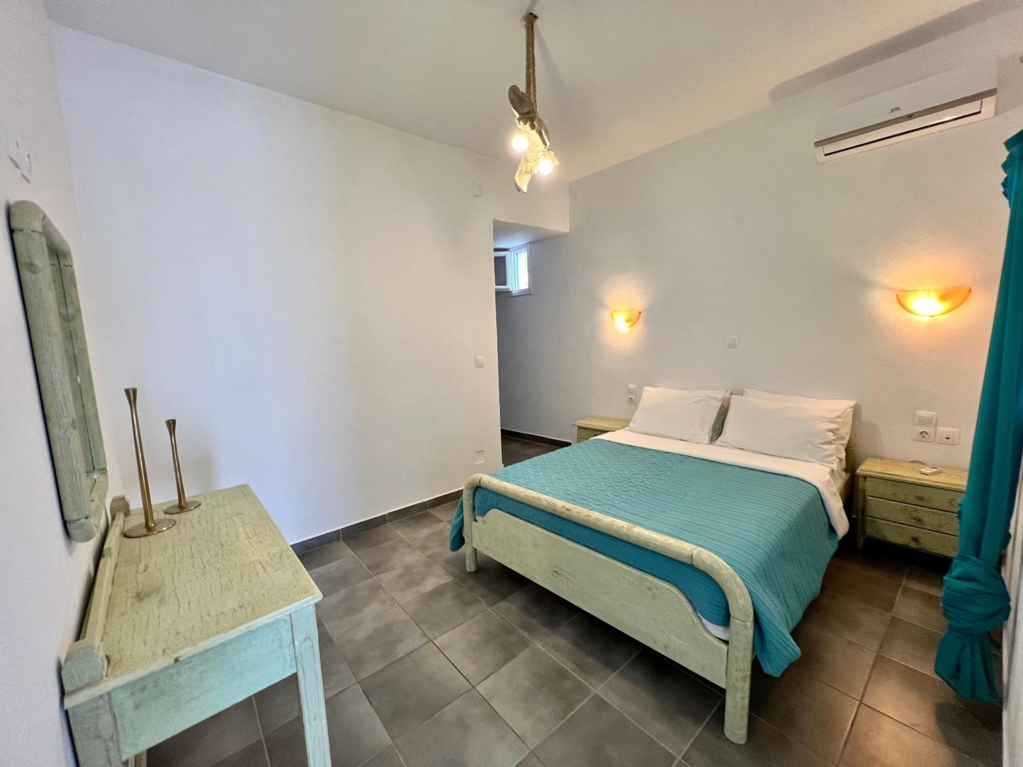 Family Villages Santorini Vlychada Номер фото